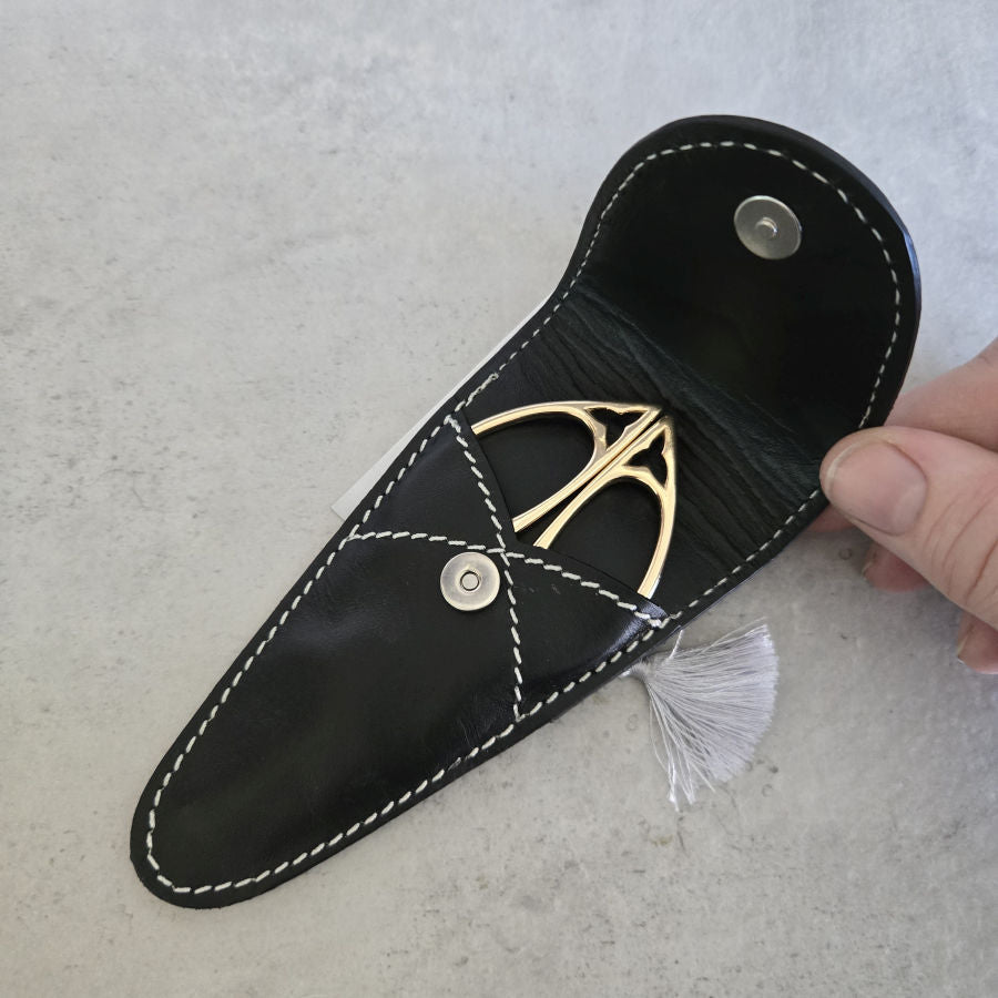 Fadenschere Lantern Moon mit irischem Muster