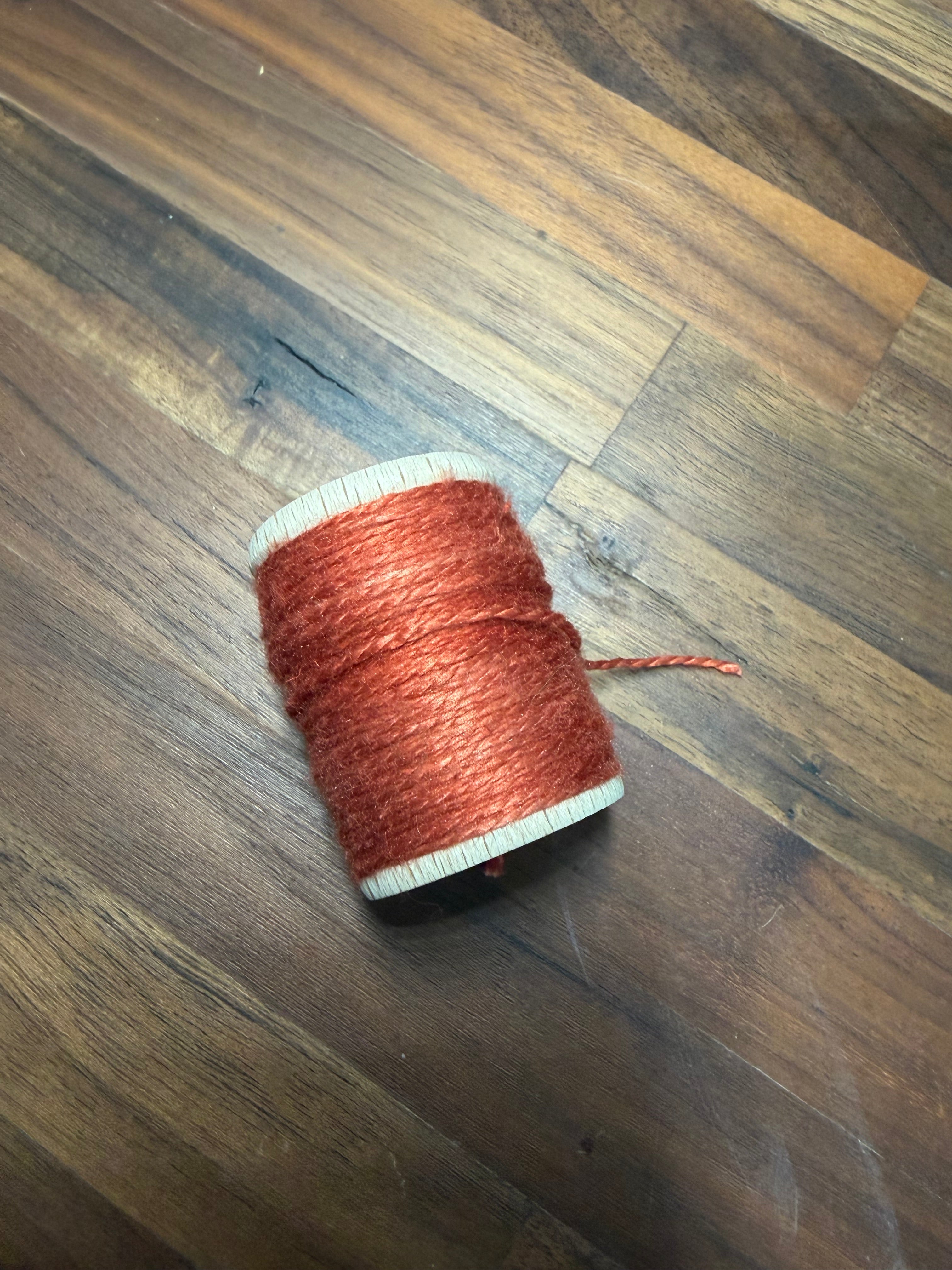 Seidengarn für Nesteln - dick