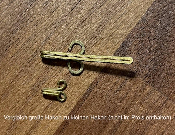 Große Haken aus Messing