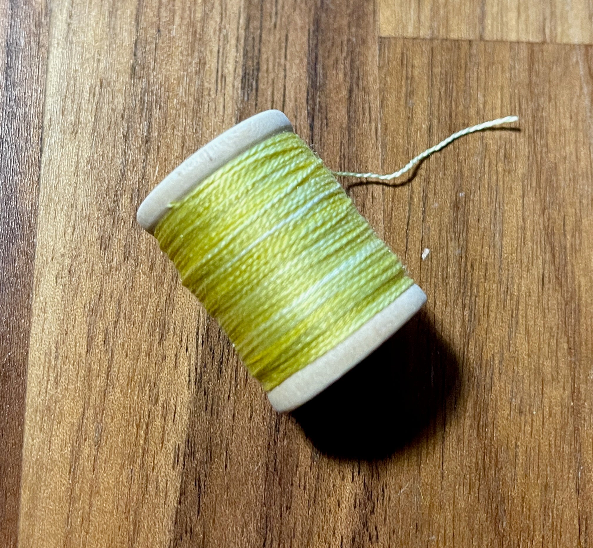 Feines Seidengarn / Nähgarn