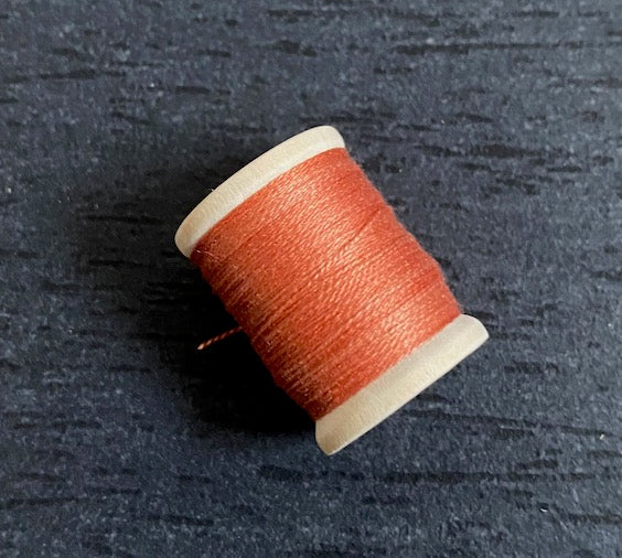 Feines Seidengarn / Nähgarn