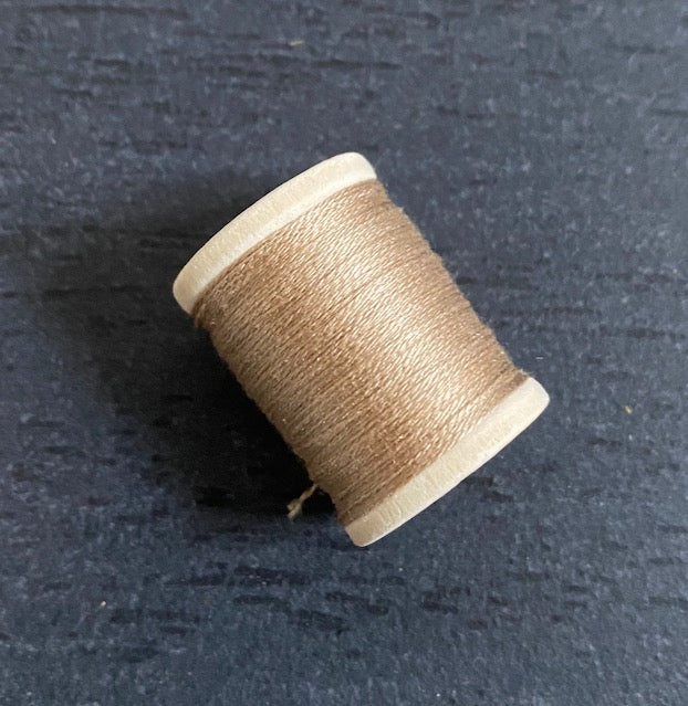 Feines Seidengarn / Nähgarn