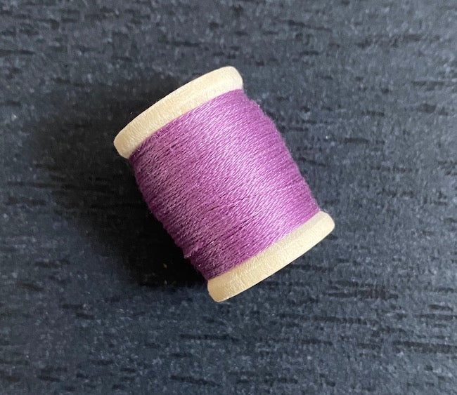 Feines Seidengarn / Nähgarn