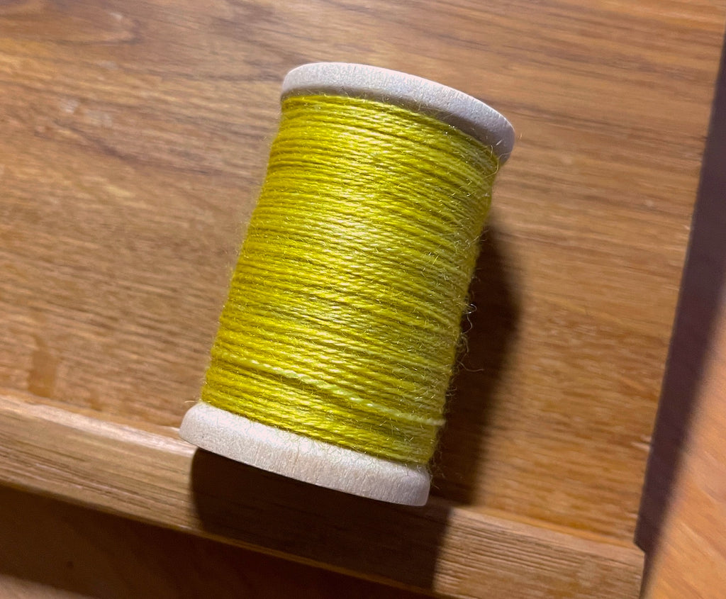 Extra dünnes Wollgarn (pflanzlich gefärbt, 100m)