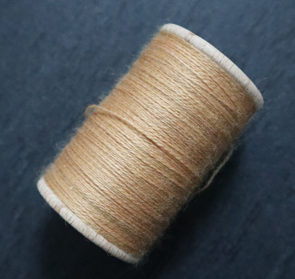 Extra dünnes Wollgarn (pflanzlich gefärbt, 100m)