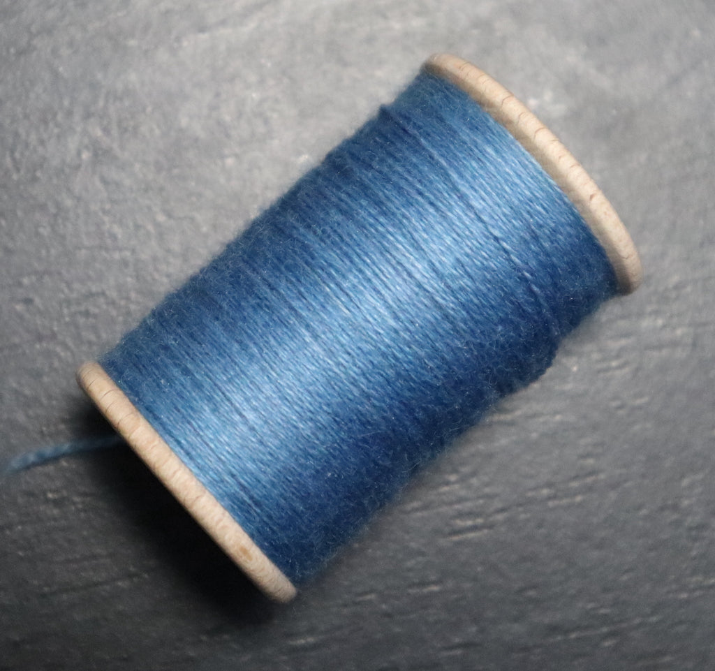 Extra dünnes Wollgarn (pflanzlich gefärbt, 100m)