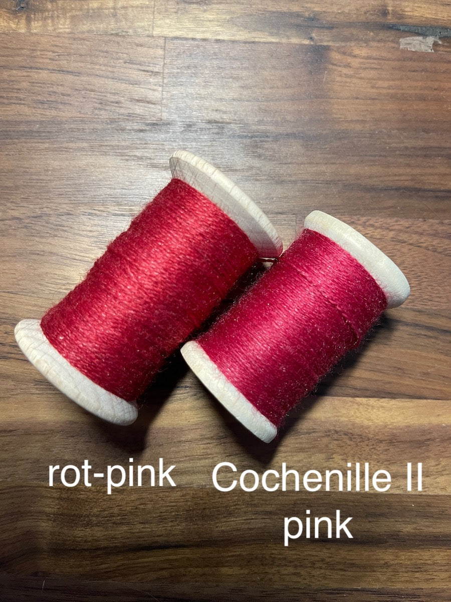 Extra dünnes Wollgarn (pflanzlich gefärbt, 100m)